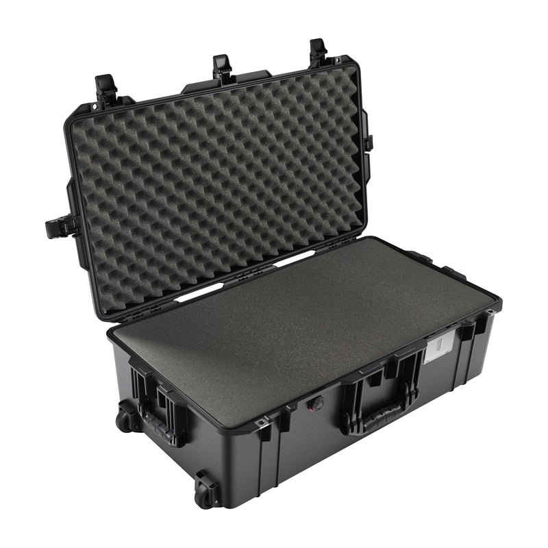 Pelican 1615 Air Case Black No foam