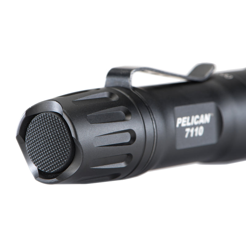 Pelican 7110 LED